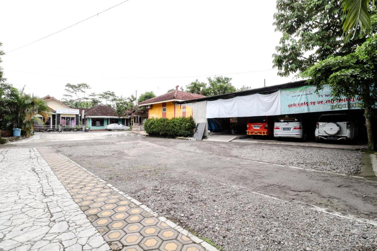 The Joglo Family Hotel Magelang Exteriér fotografie